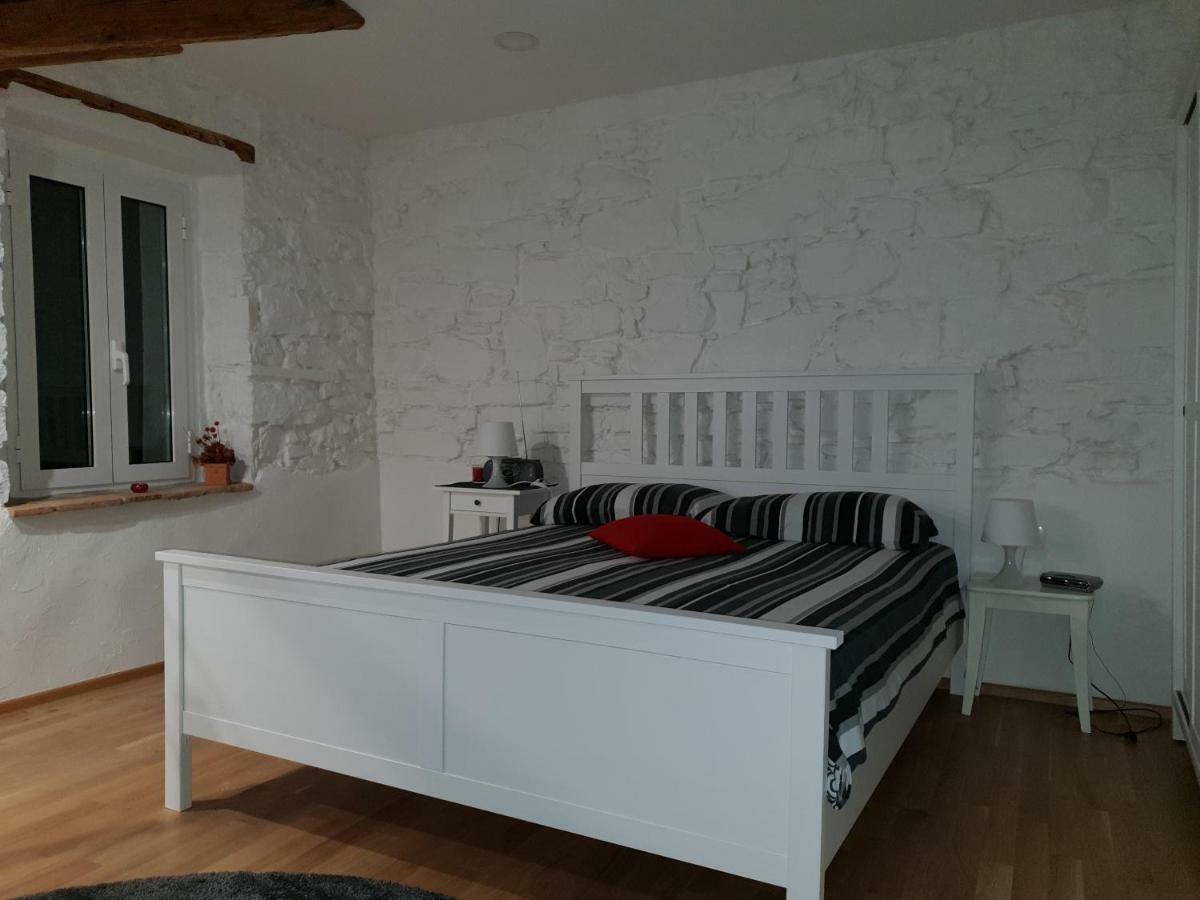 Lägenhet på 45 m² i Izola, med 1 sovrum och 1 badrum  Exteriör bild