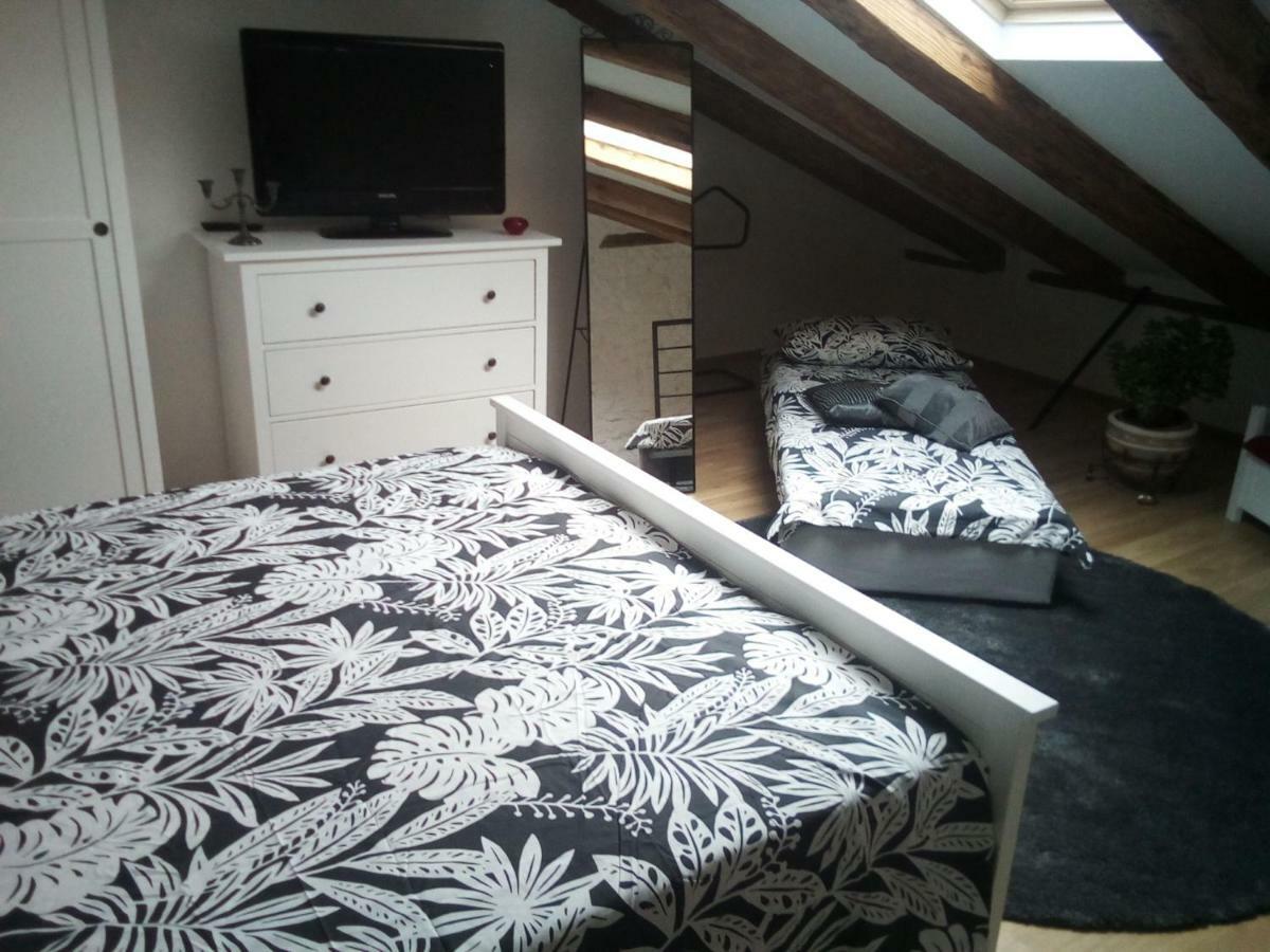 Lägenhet på 45 m² i Izola, med 1 sovrum och 1 badrum  Exteriör bild