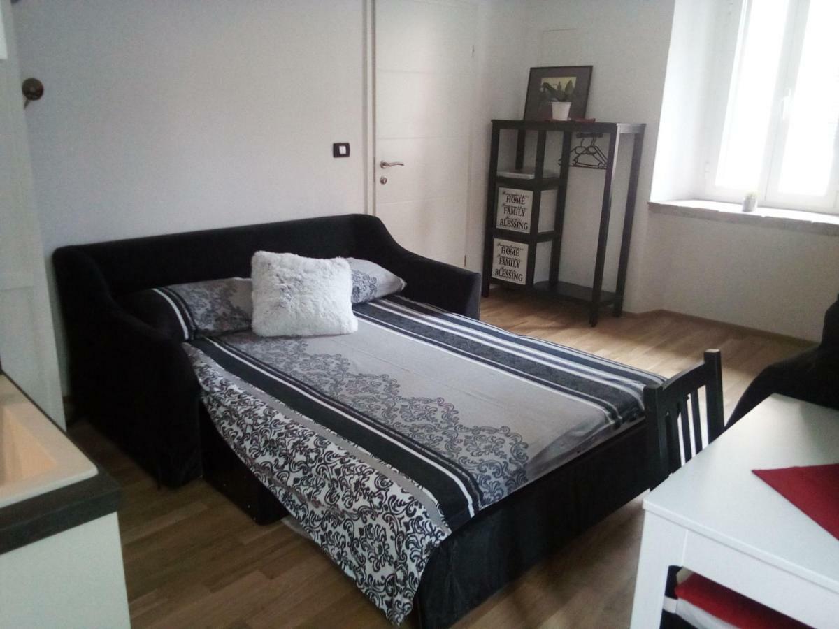 Lägenhet på 45 m² i Izola, med 1 sovrum och 1 badrum  Exteriör bild